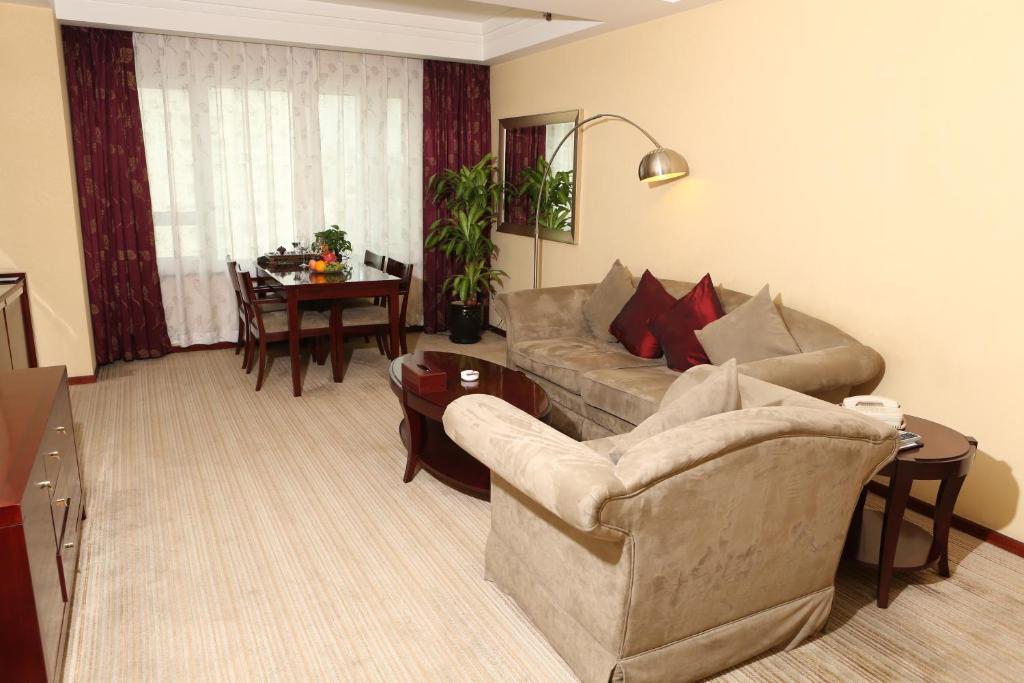 Beijing Jinlongtan Hotel Екстериор снимка